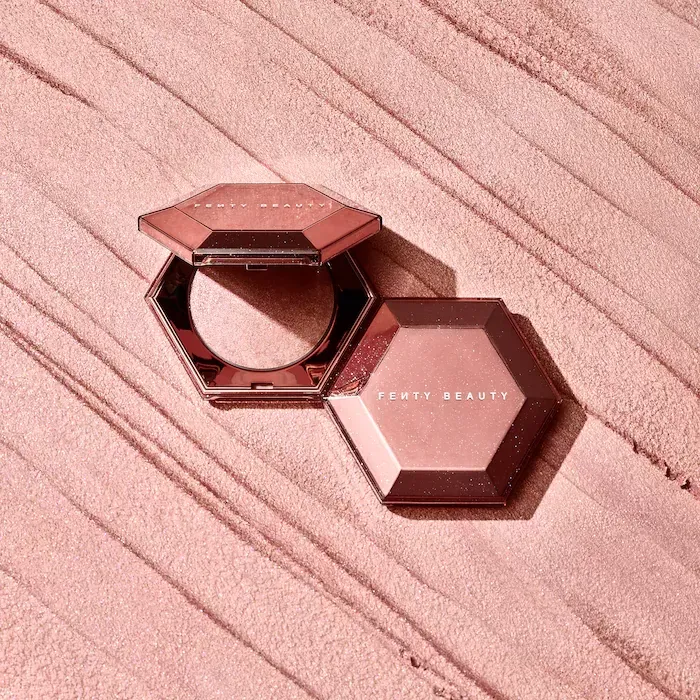 before after Highlighter Fenty Beauty DIAMOND BOMB ALL
